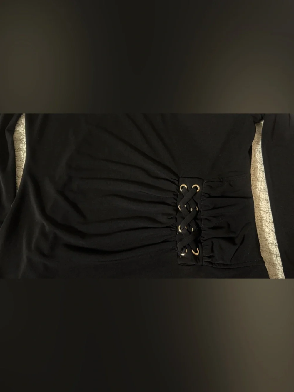 Carmen Marc Valvo Black 3/4 Sleeve Lace-Up Waist Top - Picture 2 of 6